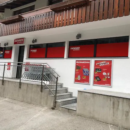 Haus Bergkristall Апартаменты *